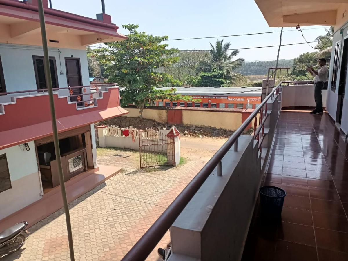 Nila Lodge Ottappālam Exterior foto